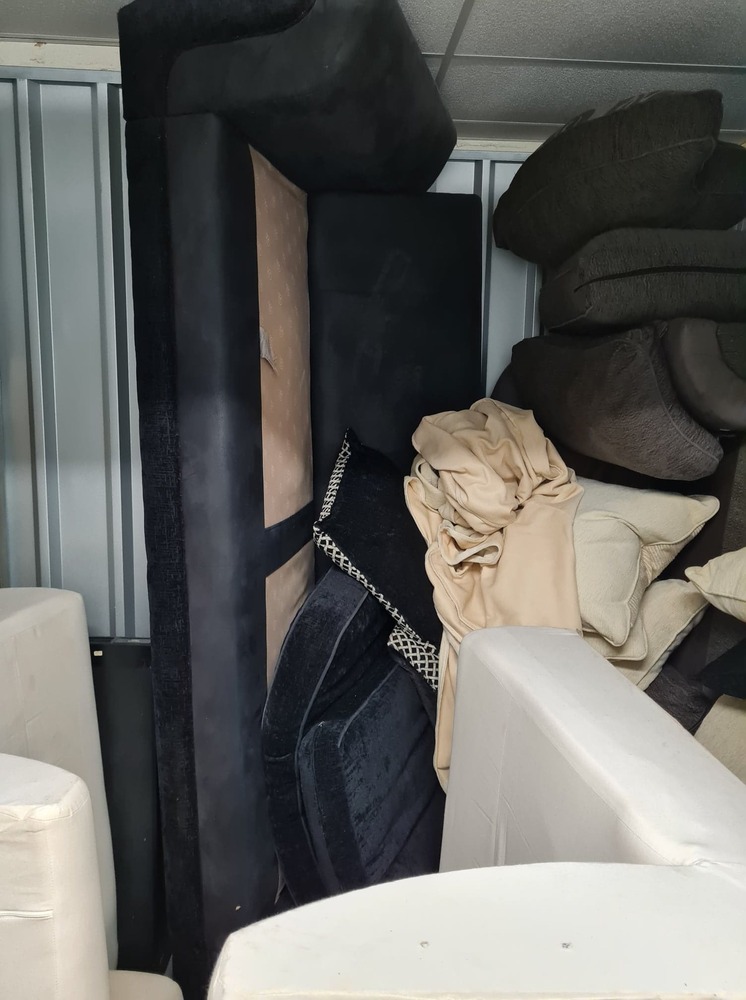 iBidOnStorage.co.uk Centaur Properties Auction 16680754069933