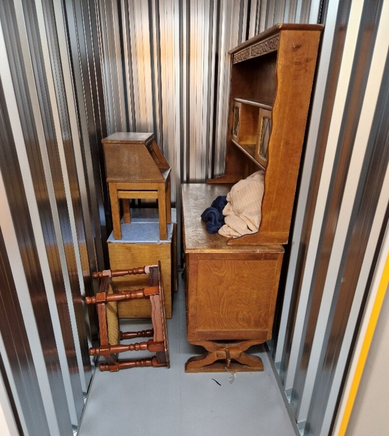 iBidOnStorage.co.uk LoknStore Auction 16691117287257