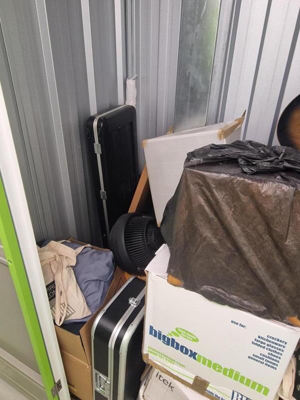 iBidOnStorage.co.uk StorageMart Auction 16696403281663