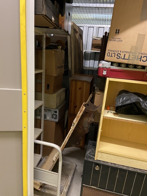 iBidOnStorage.co.uk Access Self Storage Auction 16708400448067