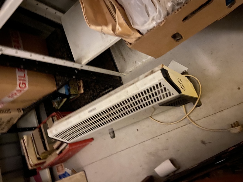 iBidOnStorage.co.uk Access Self Storage Auction 16708400448067