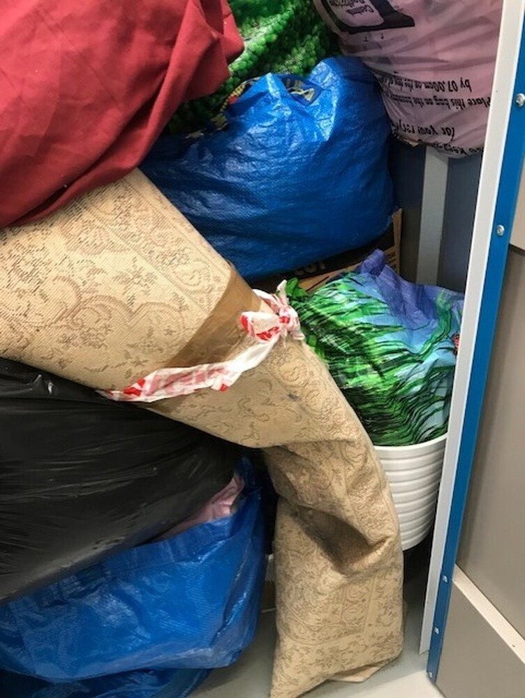 iBidOnStorage.co.uk StorageMart Auction 16715312233990