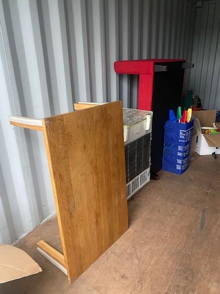 iBidOnStorage.co.uk LocBox Self Storage Auction 16717019886183