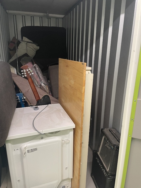 iBidOnStorage.co.uk StorageMart Auction 16742099717761