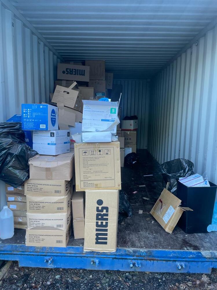 iBidOnStorage.co.uk Brant Self Storage Auction 16746555456283