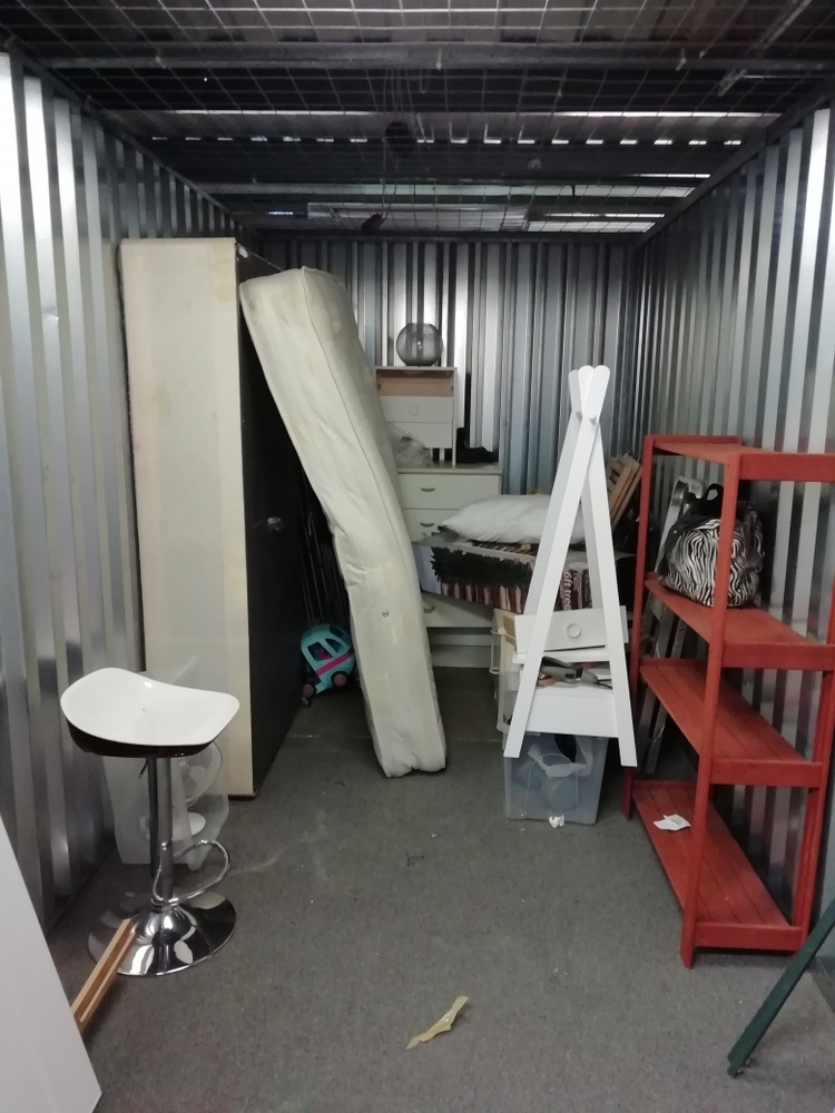 iBidOnStorage.co.uk Storage King Auction 16750894528291