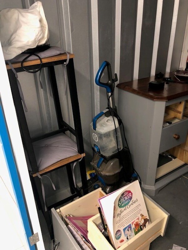 iBidOnStorage.co.uk Storage King Auction 16750905477741