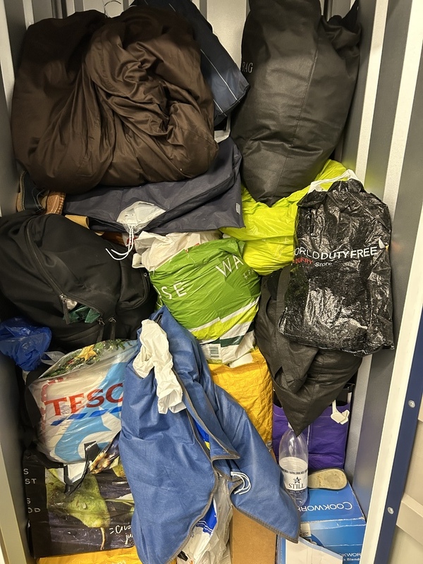 iBidOnStorage.co.uk Access Self Storage Auction 16751602088105