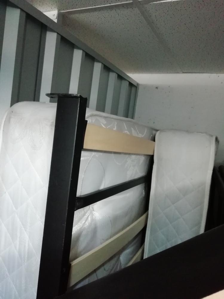 iBidOnStorage.co.uk Storage King Auction 16775002443503