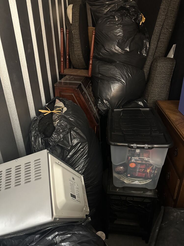 iBidOnStorage.co.uk Ulok Self Storage Auction 16784549896918