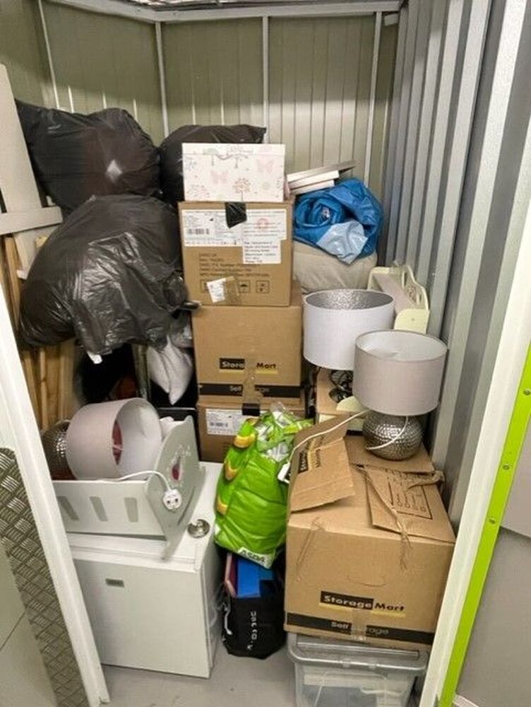 iBidOnStorage.co.uk StorageMart Auction 16794081962426