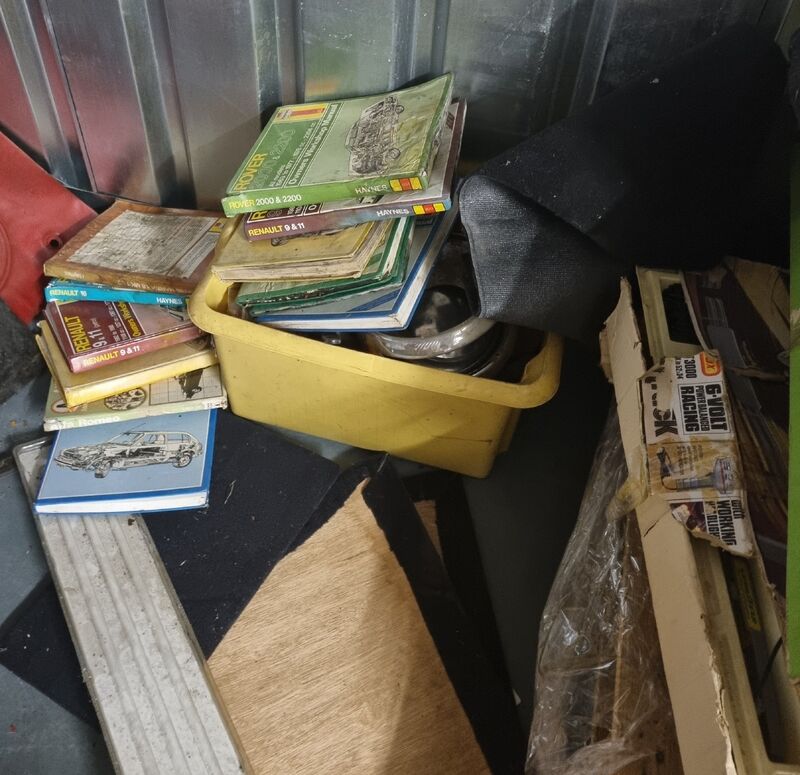 iBidOnStorage.co.uk LoknStore Auction 16800835915725