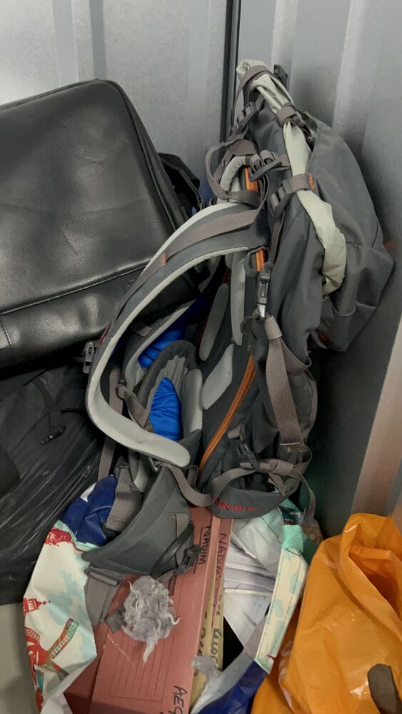 iBidOnStorage.co.uk Access Self Storage Auction 16813963848212