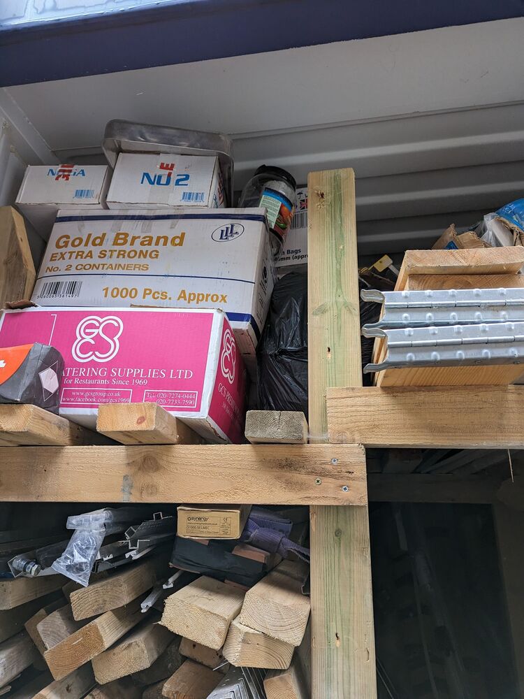 iBidOnStorage.co.uk StorageMart Auction 16814717188407