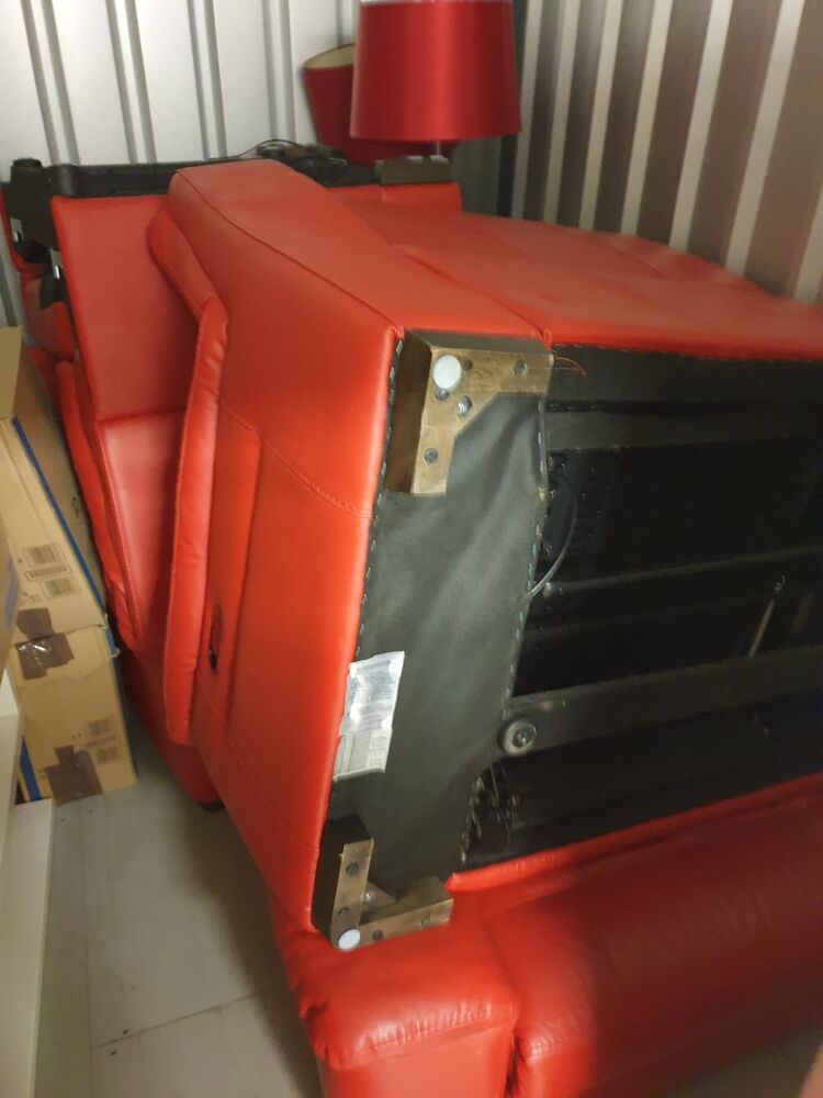 iBidOnStorage.co.uk Kangaroo Self Storage Ltd. Auction 16817433391994