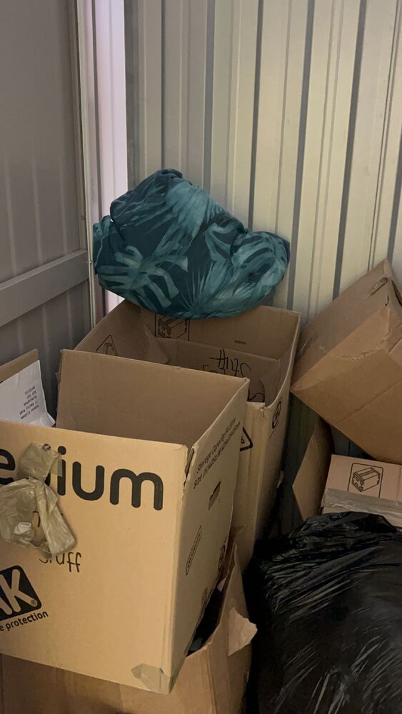 iBidOnStorage.co.uk Access Self Storage Auction 16818183318590