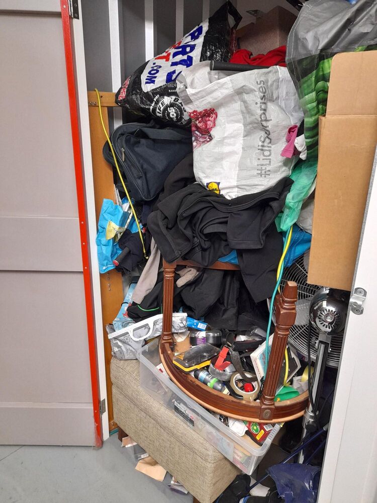 iBidOnStorage.co.uk Storage King Auction 16818306933898