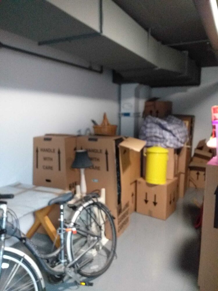 iBidOnStorage.co.uk Vanguard Storage Services Auction 16820882776512