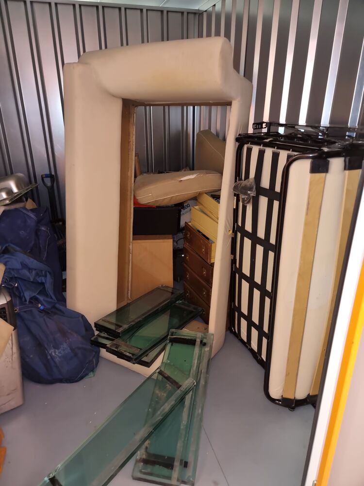 iBidOnStorage.co.uk LoknStore Auction 16824185982603