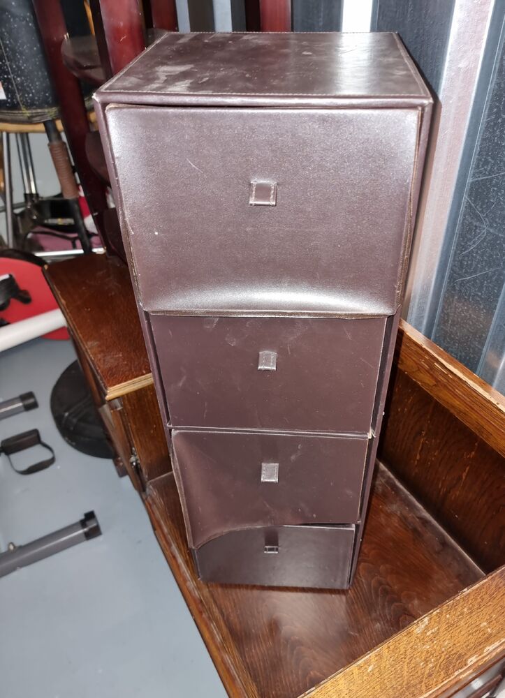 iBidOnStorage.co.uk LoknStore Auction 16830318327774