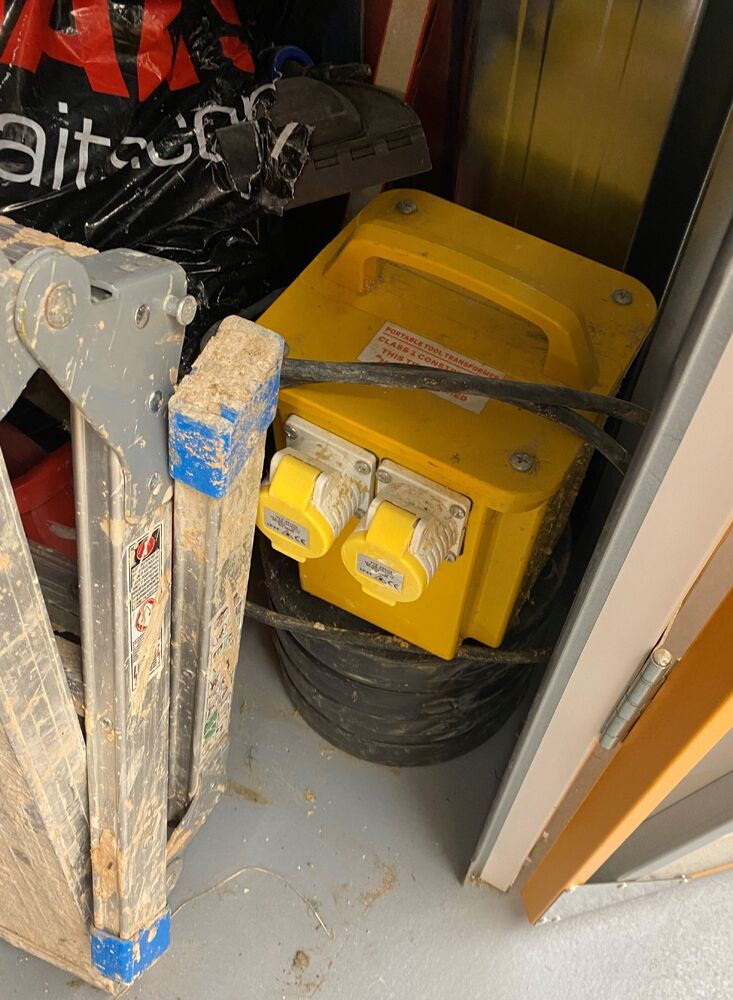 iBidOnStorage.co.uk LoknStore Auction 16830349225389