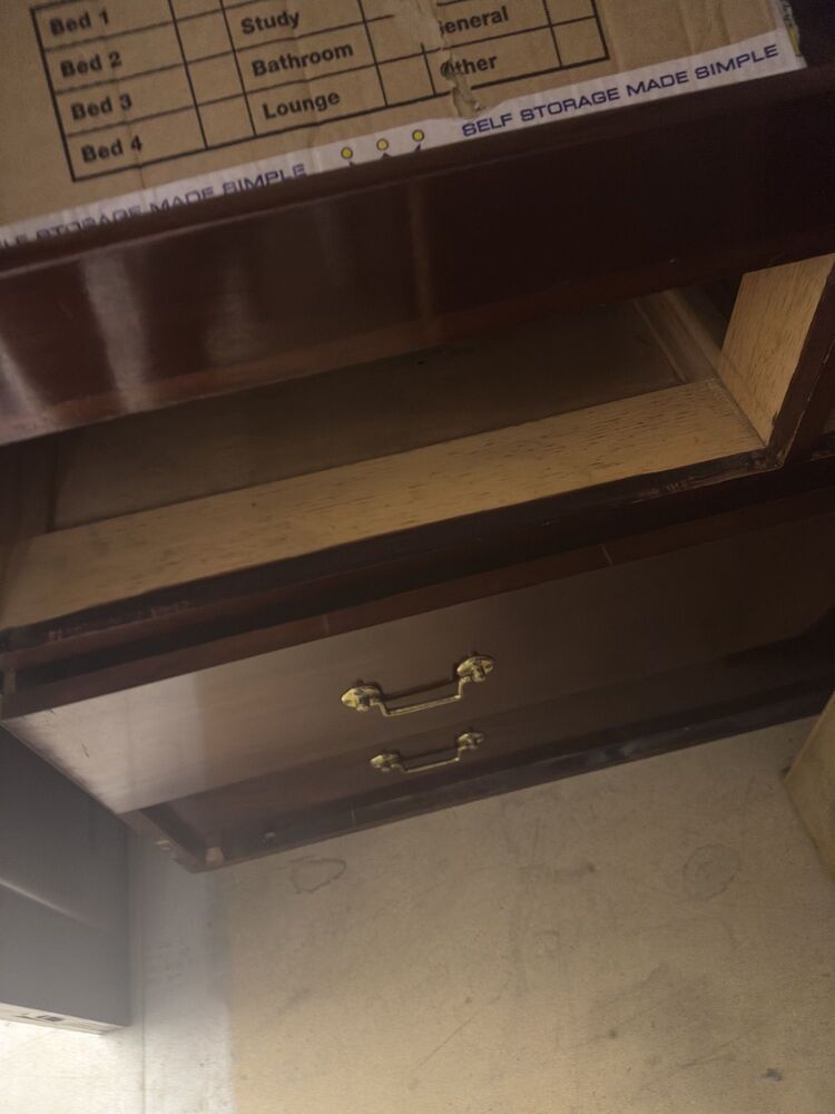 iBidOnStorage.co.uk Storage King Auction 16851004186523