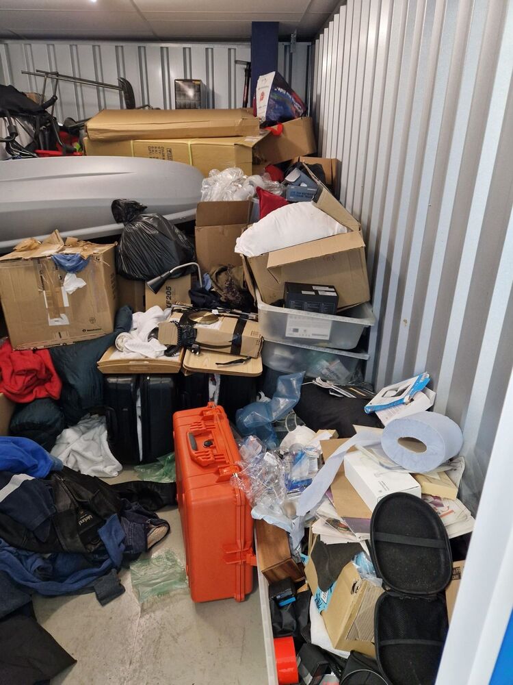 iBidOnStorage.co.uk Storage King Auction 16855245398490