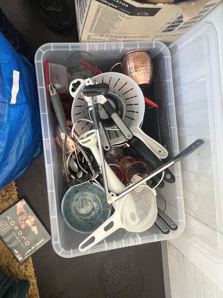 iBidOnStorage.co.uk Storage Vault Auction 16860453732124