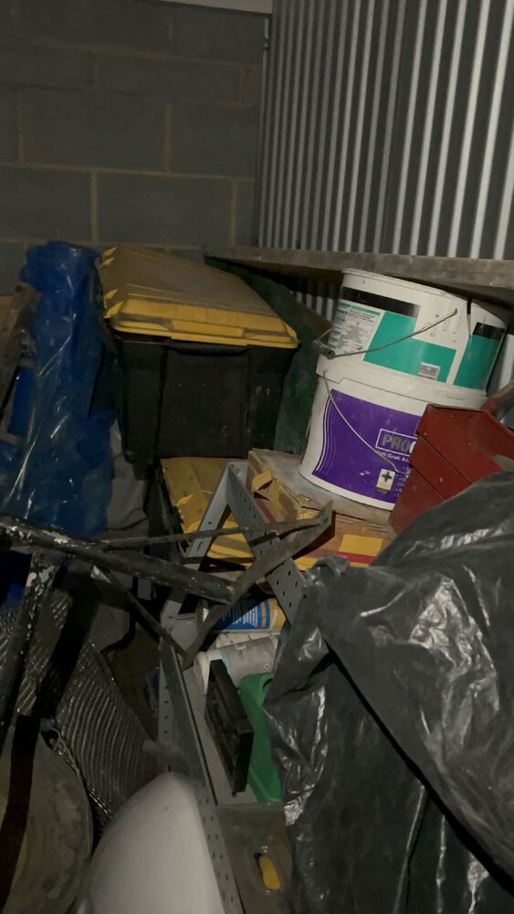 iBidOnStorage.co.uk Access Self Storage Auction 16863142293876