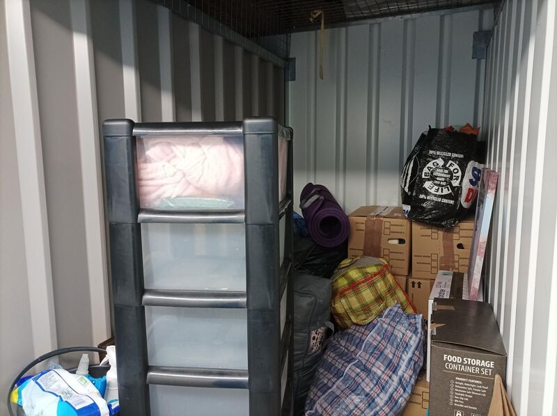 iBidOnStorage.co.uk StorageMart Auction 16866522683343