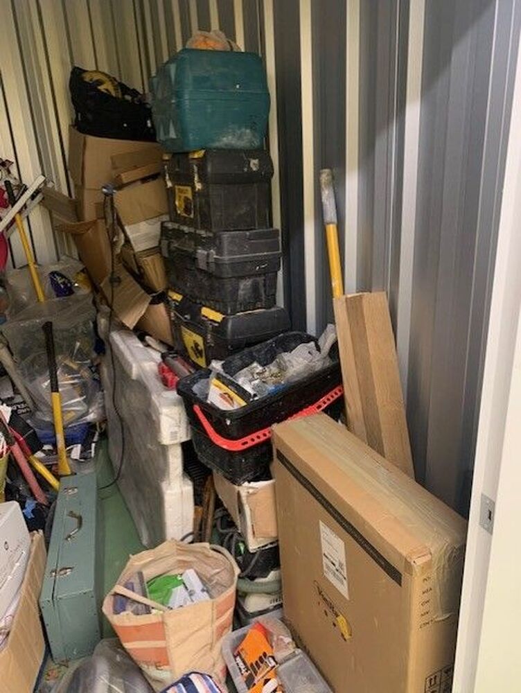 iBidOnStorage.co.uk StorageMart Auction 16870054875111