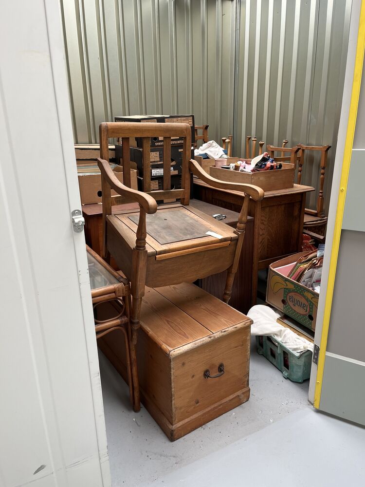 iBidOnStorage.co.uk StorageMart Auction 16871833911791