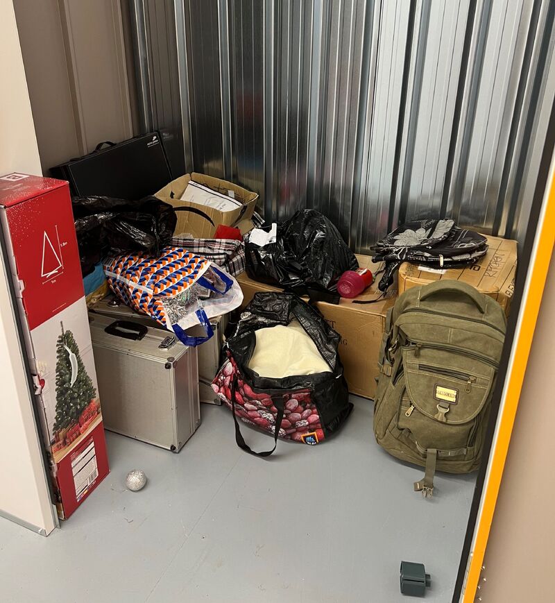 iBidOnStorage.co.uk LoknStore Auction 16927184918158