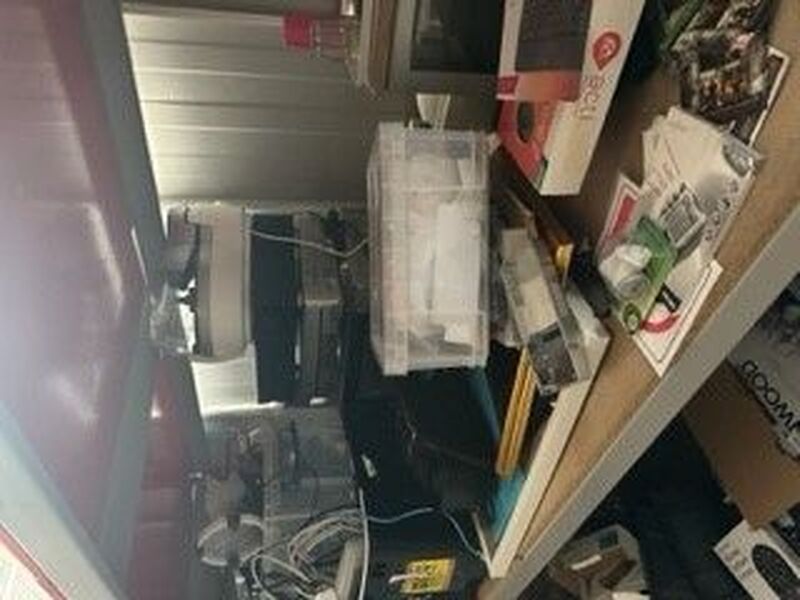 iBidOnStorage.co.uk Storage King Auction 16928838167491