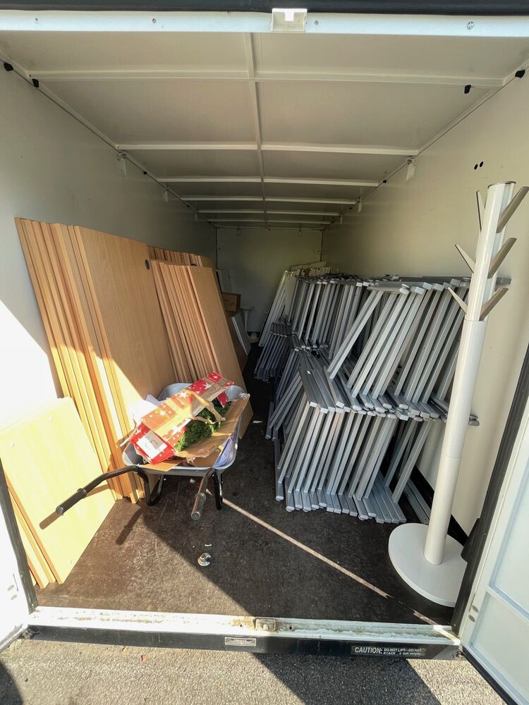 iBidOnStorage.co.uk StorageMart Auction 16940933725763