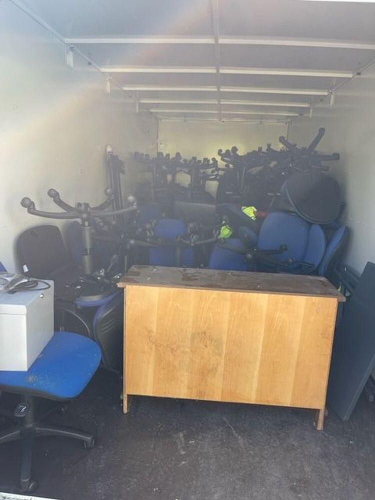 iBidOnStorage.co.uk StorageMart Auction 16940938607212