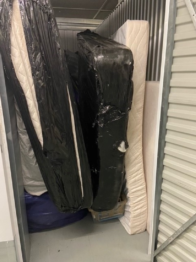 iBidOnStorage.co.uk Access Self Storage Auction 16074459565909