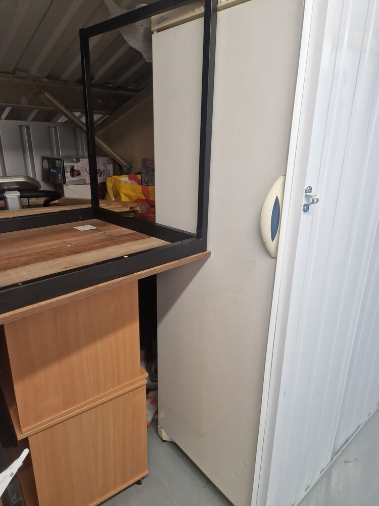 iBidOnStorage.co.uk Storage King Auction 16950355856385