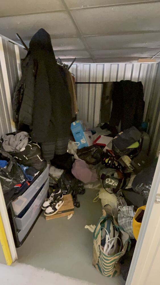 iBidOnStorage.co.uk Access Self Storage Auction 16953894717795