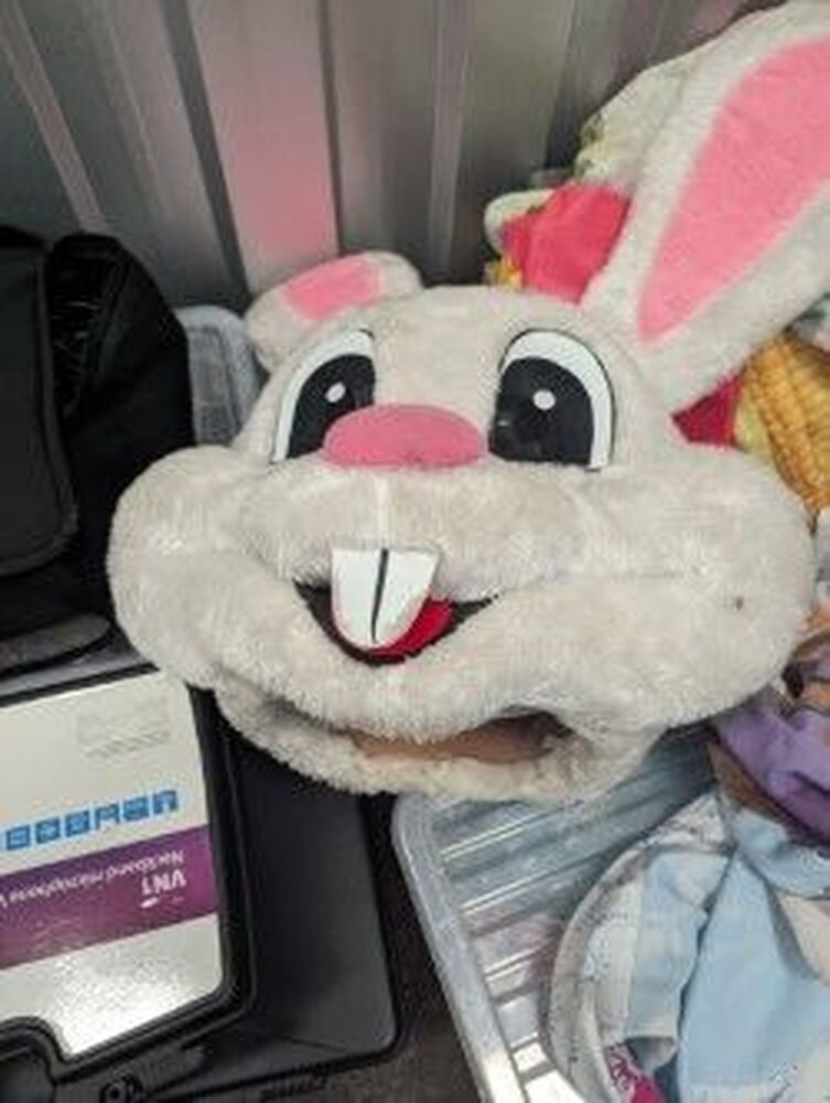 iBidOnStorage.co.uk Storage Vault Auction 16958102587207