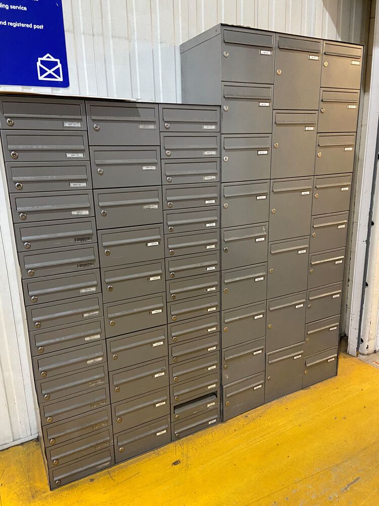Manchester Storage iBidOnStorage.co.uk - Access Self Storage Auction - 16965923348038