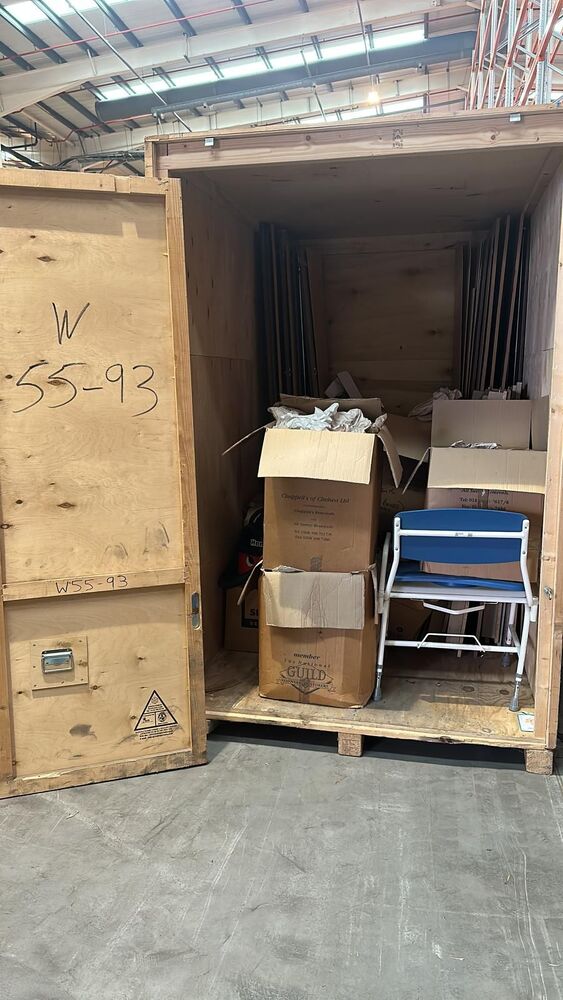 iBidOnStorage.co.uk Kellys Self Storage Auction 16972075792559