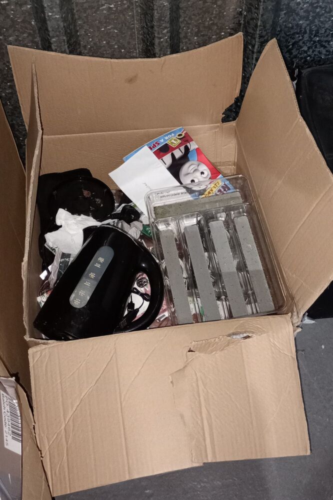 iBidOnStorage.co.uk LoknStore Auction 16986842935875