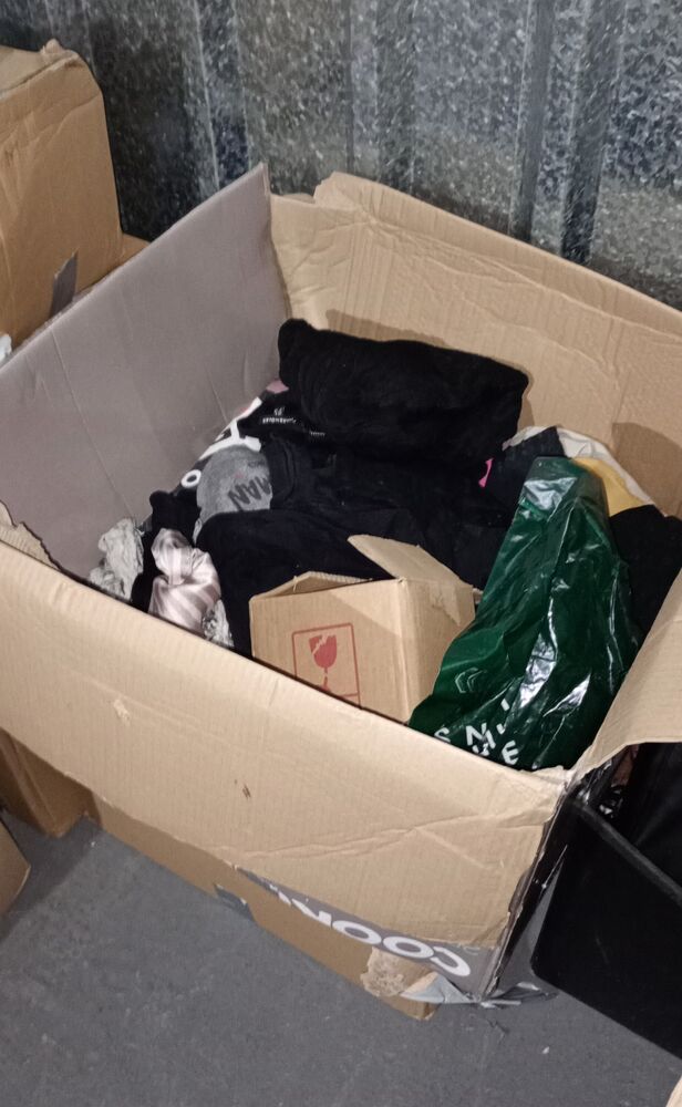 iBidOnStorage.co.uk LoknStore Auction 16986842935875