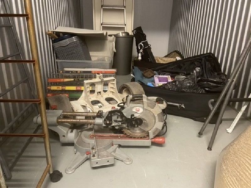 iBidOnStorage.co.uk Access Self Storage Auction 16262696409059