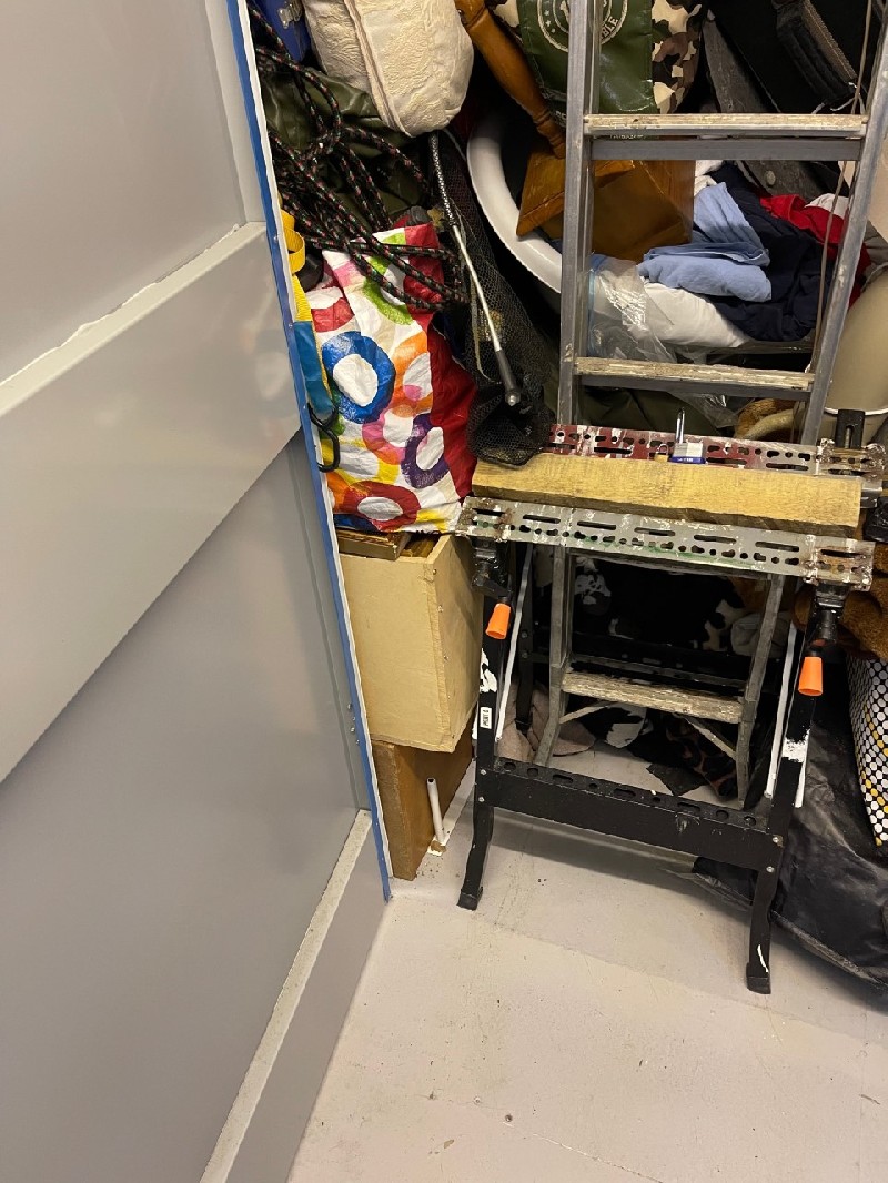 iBidOnStorage.co.uk StorageMart Auction 16264327199521