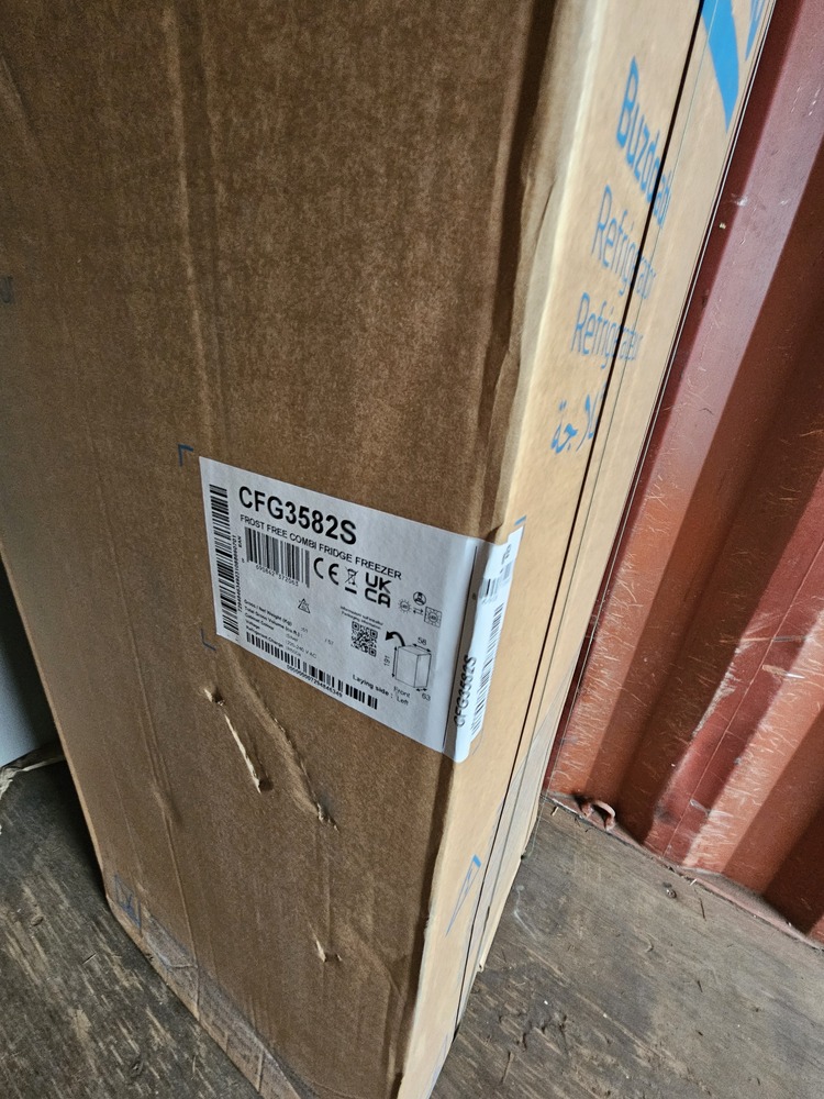 iBidOnStorage.co.uk Spaces & Places Ltd Auction 17037619443472