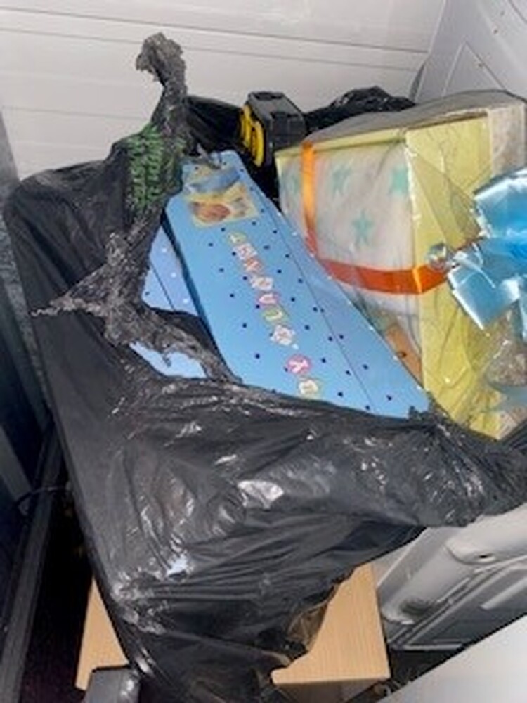 iBidOnStorage.co.uk Storage Vault Auction 17037727804561