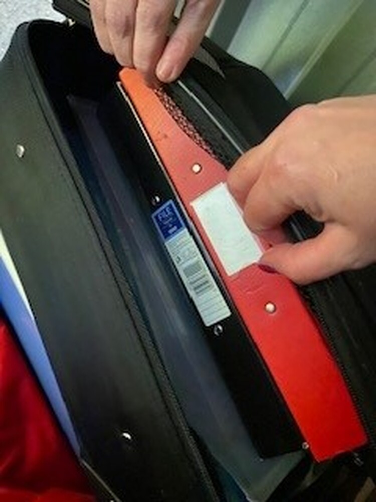 iBidOnStorage.co.uk Storage Vault Auction 17037727804561