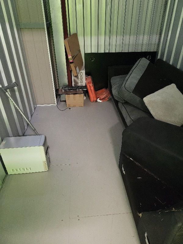 iBidOnStorage.co.uk StorageMart Auction 16280873059154